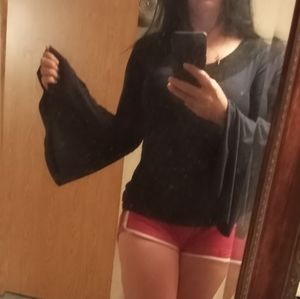 Beautiful form fitting bell sleeve navy and black